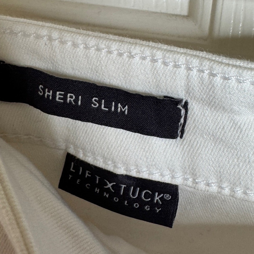 Not Your Daughters Jeans NYDJ Sheri Slim Ankle Jeans Side Slits Optic White 22W - Picture 10 of 13
